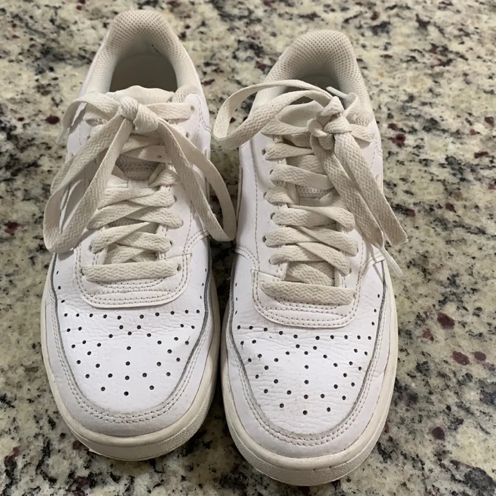 Nike woman shoes - Picture 1 of 6